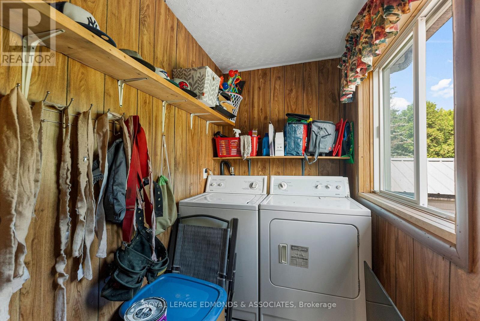 Photo 3 of 961 Bronx Street, Pembroke ON
