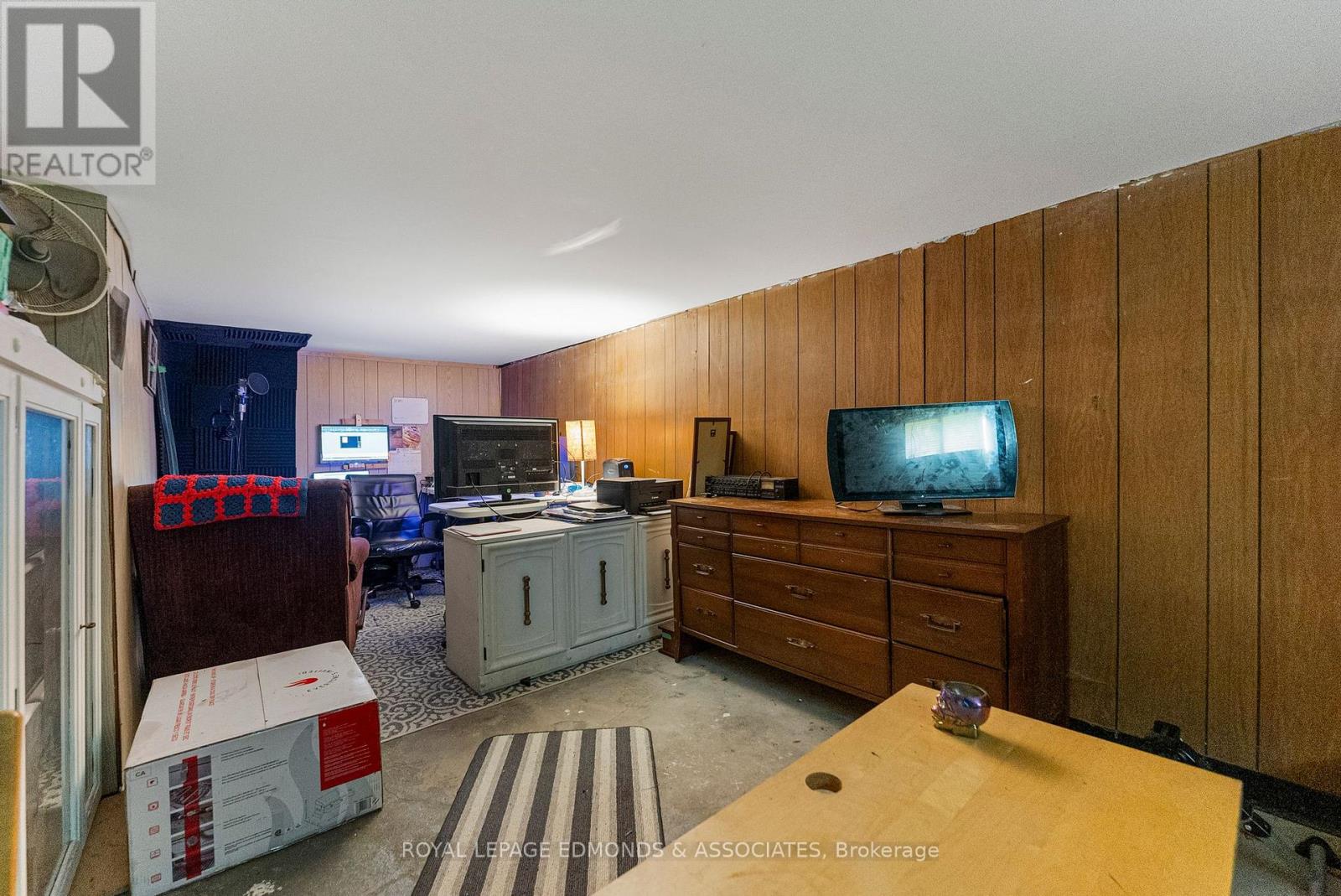 Photo 22 of 961 Bronx Street, Pembroke ON