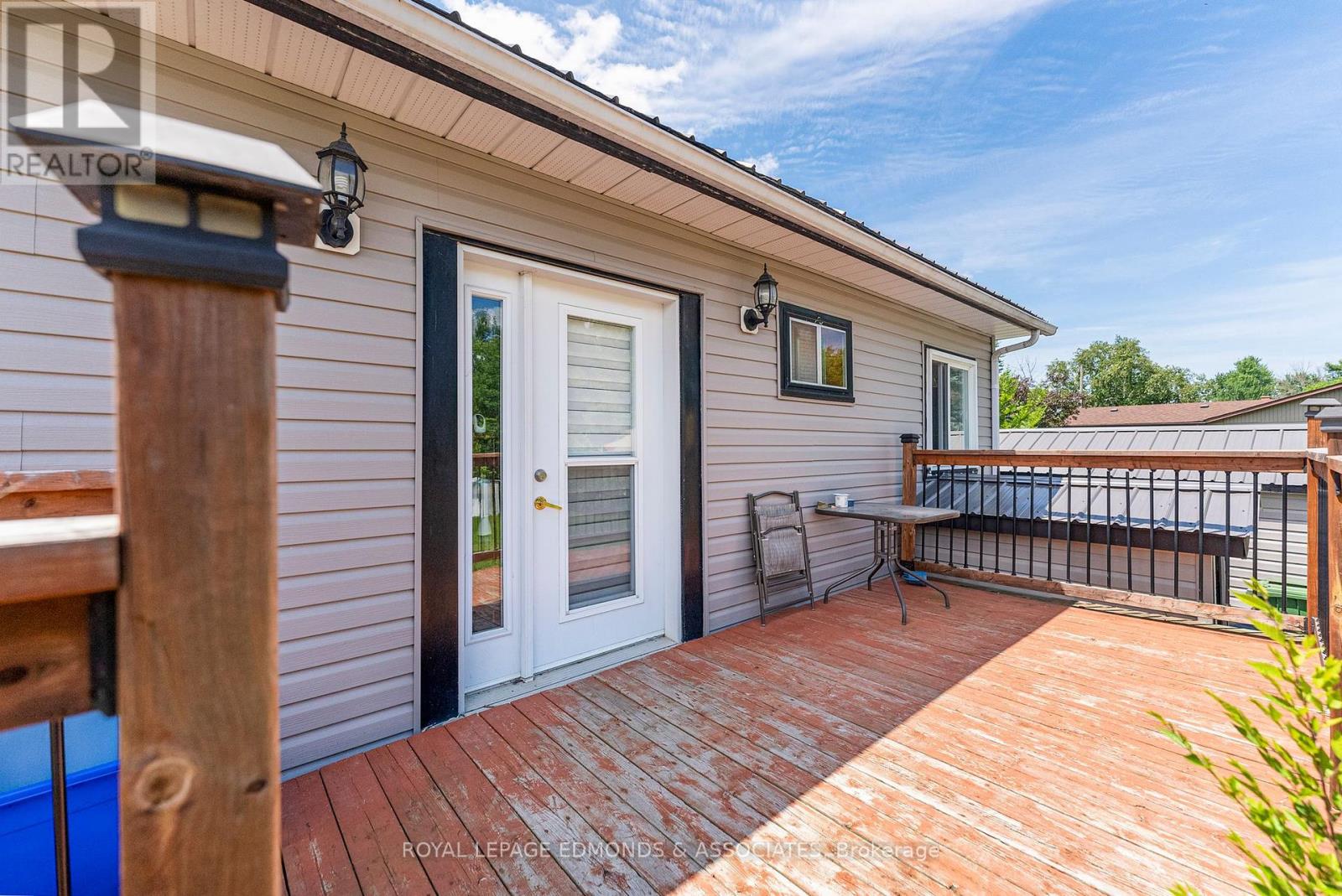 Photo 21 of 961 Bronx Street, Pembroke ON