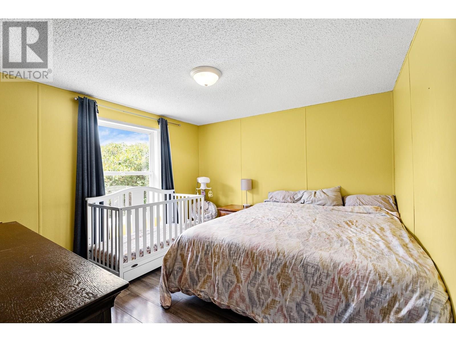 Photo 7 of 779 Klahanie Drive, Kamloops BC