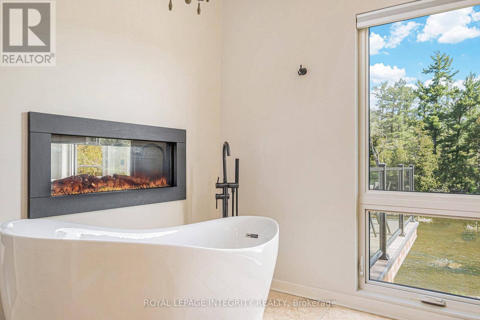 Photo 10 of 6548 Carp Road, Ottawa ON