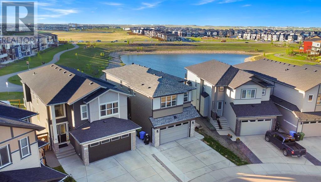 47 Corner Meadows Row NE, Calgary, Alberta
