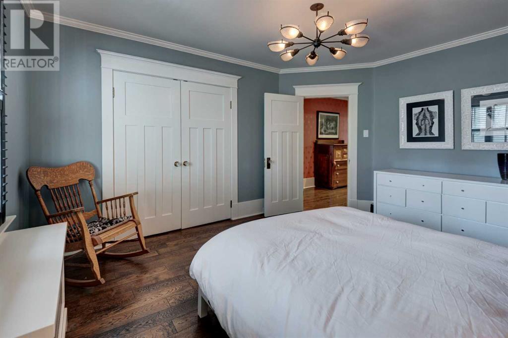 Single Family House for Sale in   Street SW Upper Mount Royal Calgary 