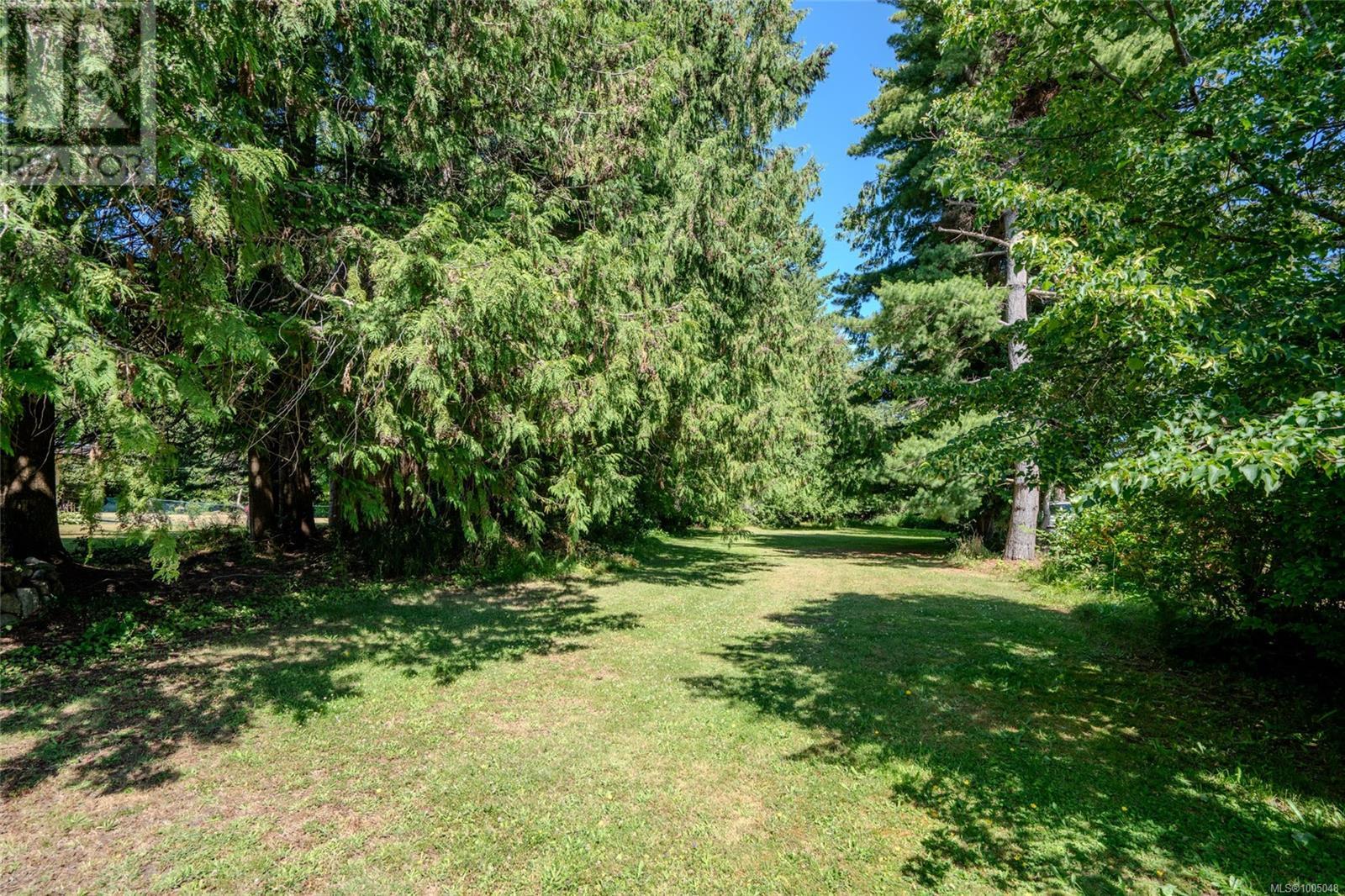 Photo 4 of Lot 9 Johnstone Rd, Parksville BC