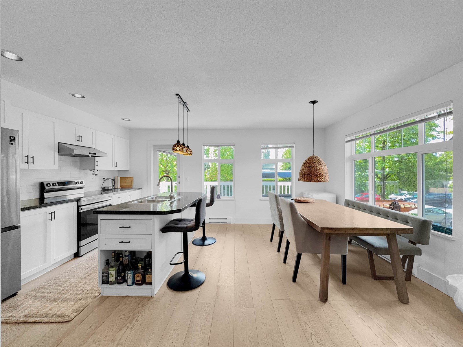 Photo 4 of 94 16177 83 Avenue, Surrey BC