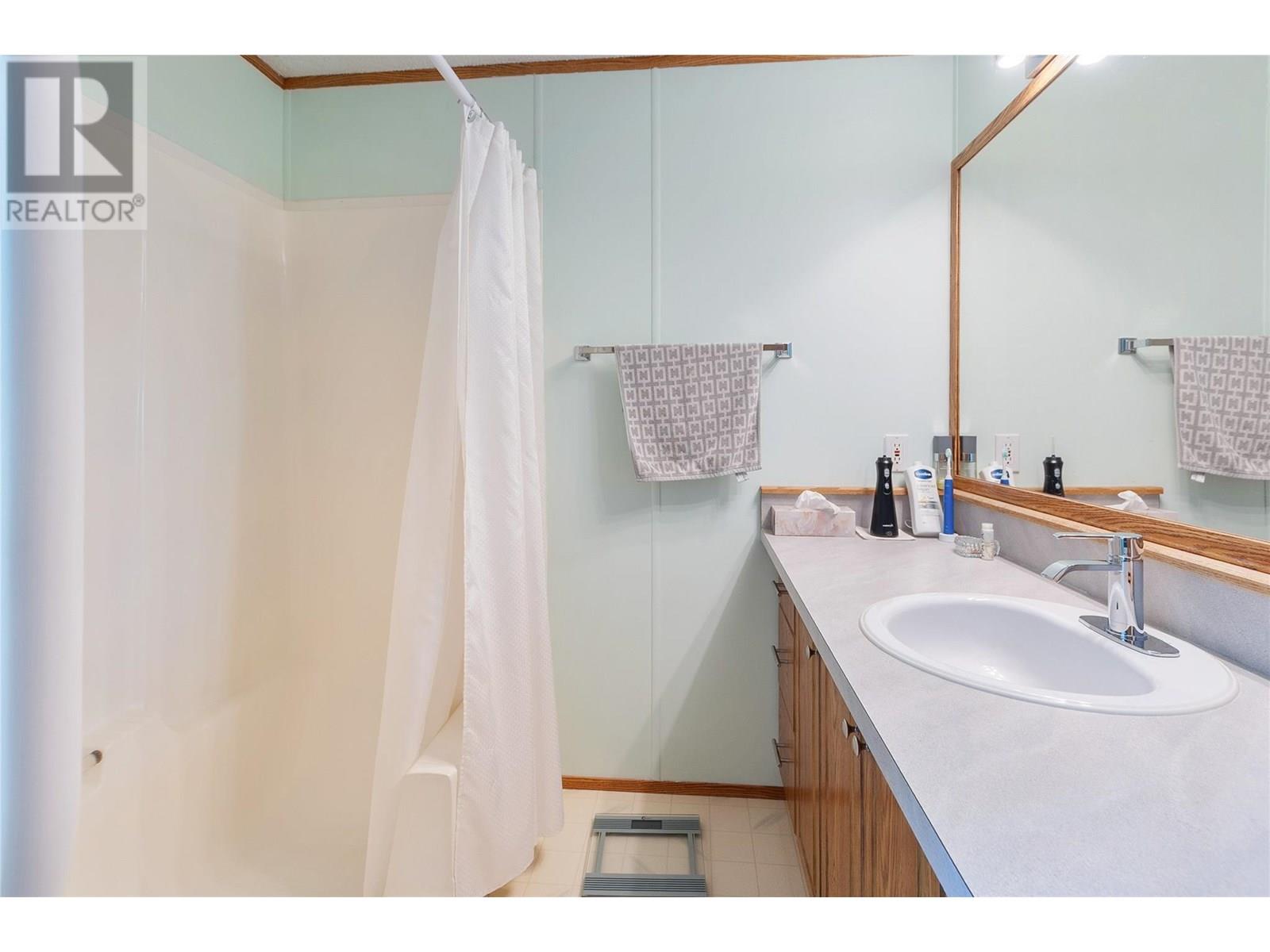 4505 McLean Creek Road Unit# H6, Okanagan Falls