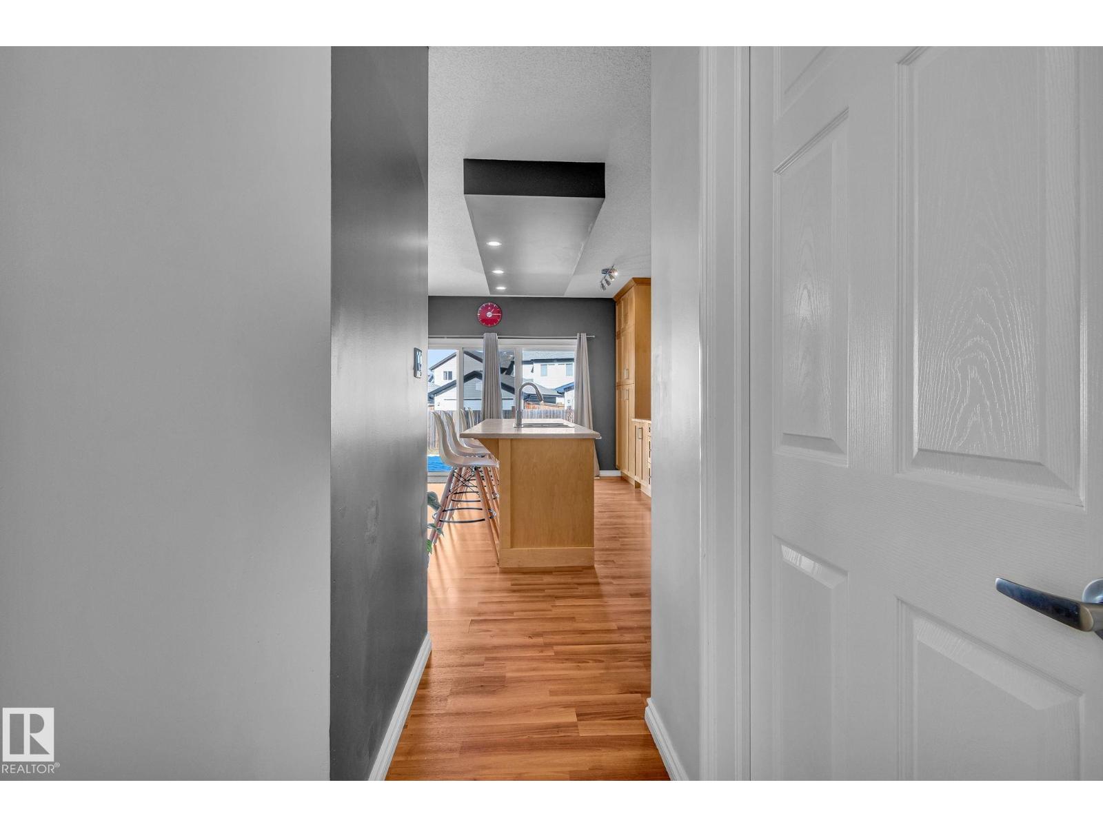 Photo 13 of 5816 168 Av Nw, Edmonton AB