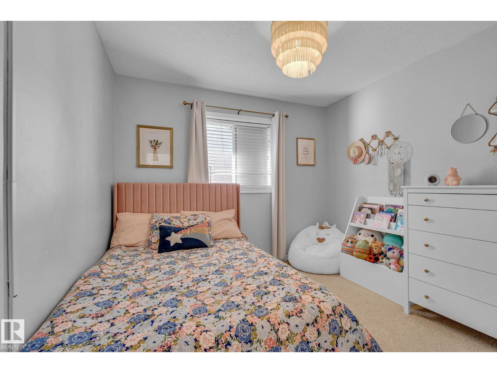 Photo 36 of 5816 168 Av Nw, Edmonton AB
