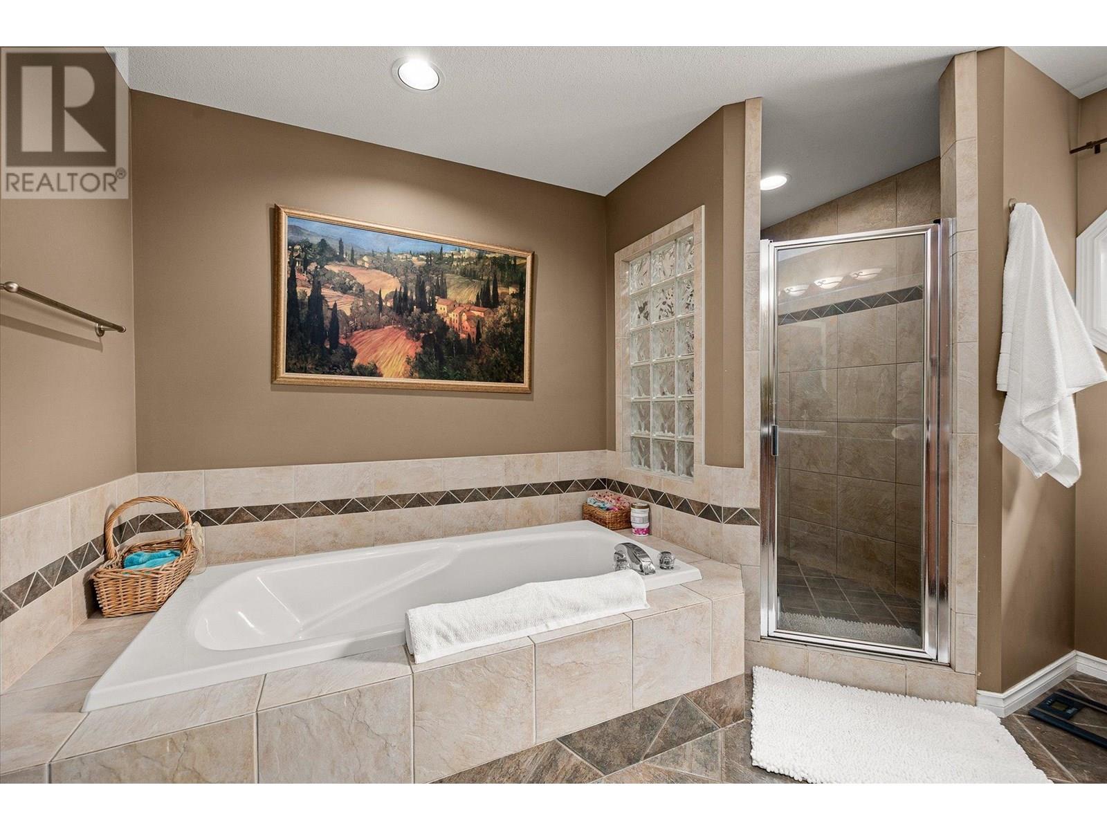  3925 Flower Court, Kelowna