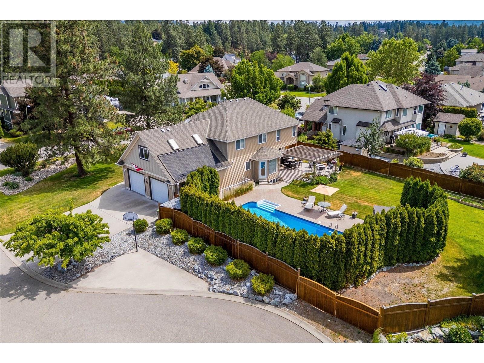  3925 Flower Court, Kelowna