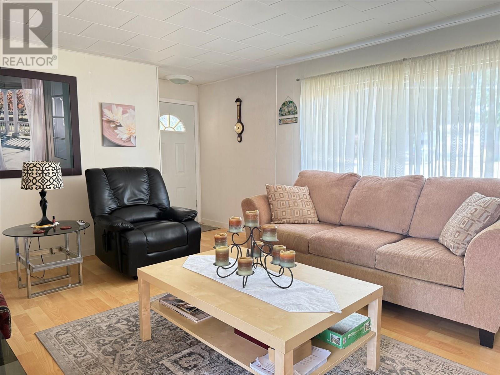 1544 Burger Road, Christina Lake