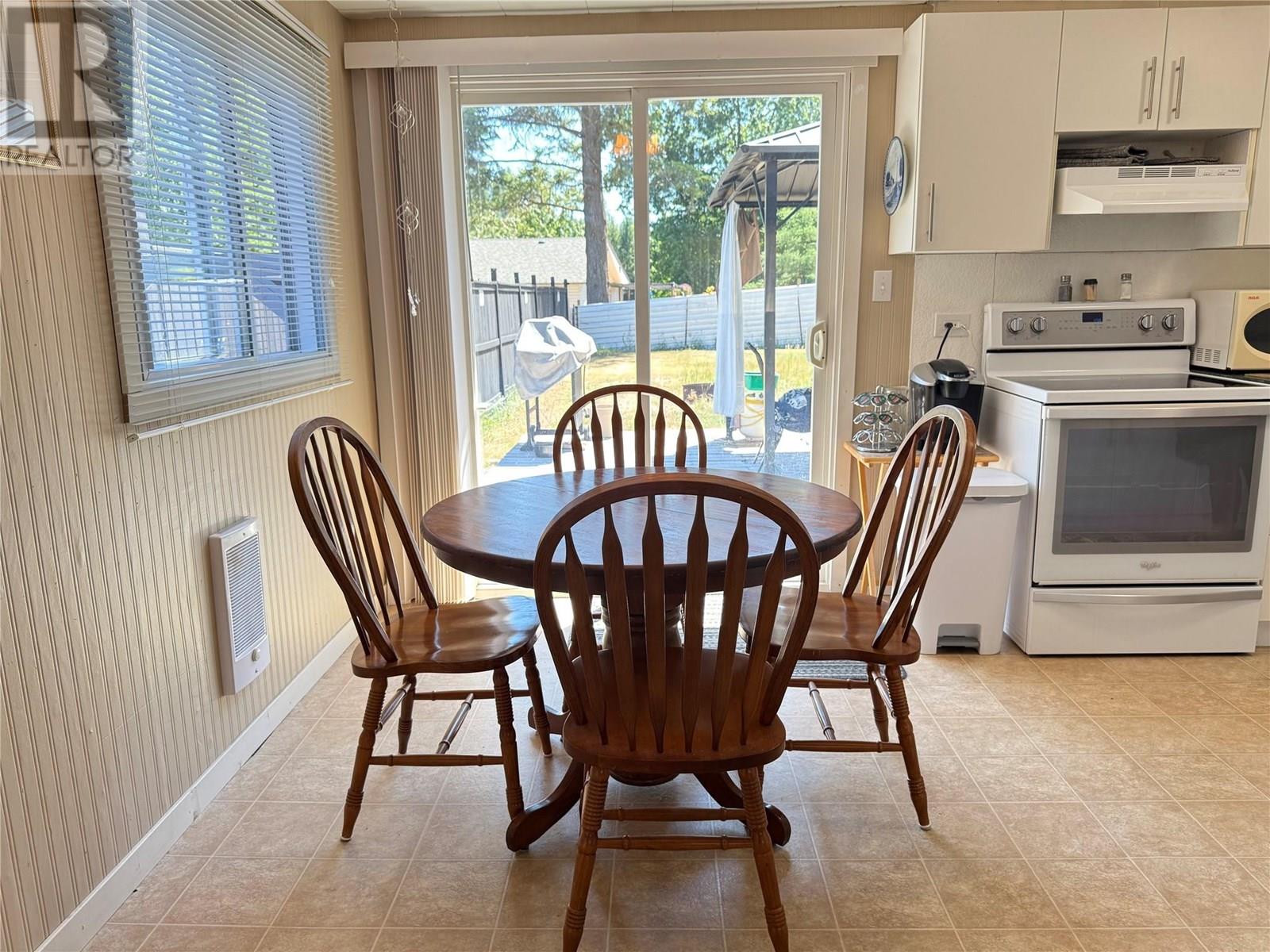 1544 Burger Road, Christina Lake
