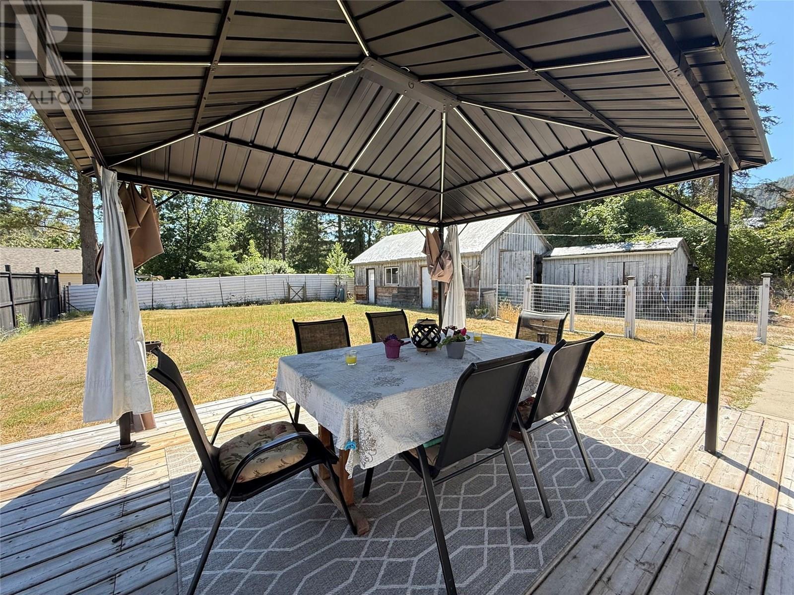 1544 Burger Road, Christina Lake