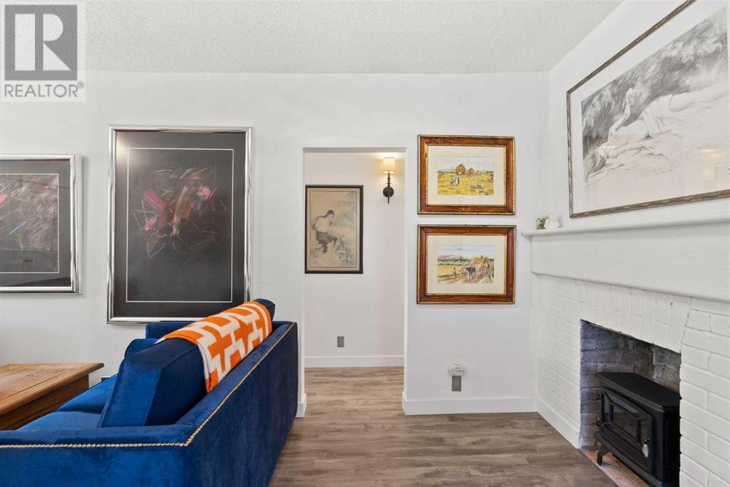 Single Family House Bungalow for Sale in   Avenue NW Sunnyside Calgary 