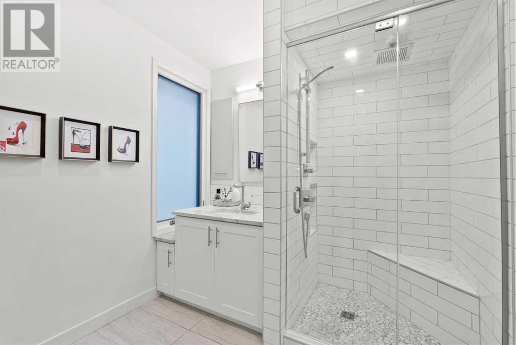 Single Family House Bungalow for Sale in   Avenue NW Sunnyside Calgary 
