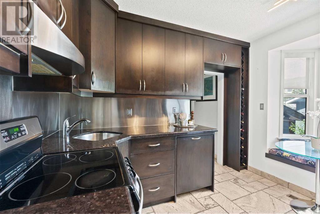 Single Family House Bungalow for Sale in   Avenue NW Sunnyside Calgary 