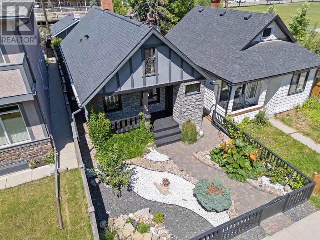 Single Family House Bungalow for Sale in   Avenue NW Sunnyside Calgary 
