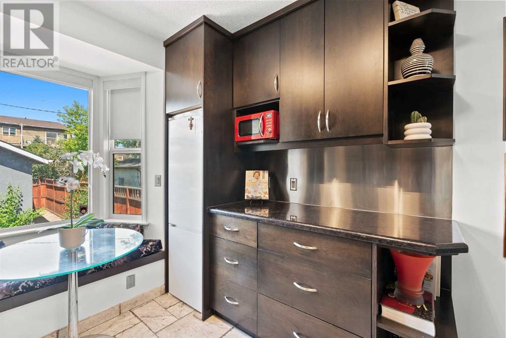 Single Family House Bungalow for Sale in   Avenue NW Sunnyside Calgary 