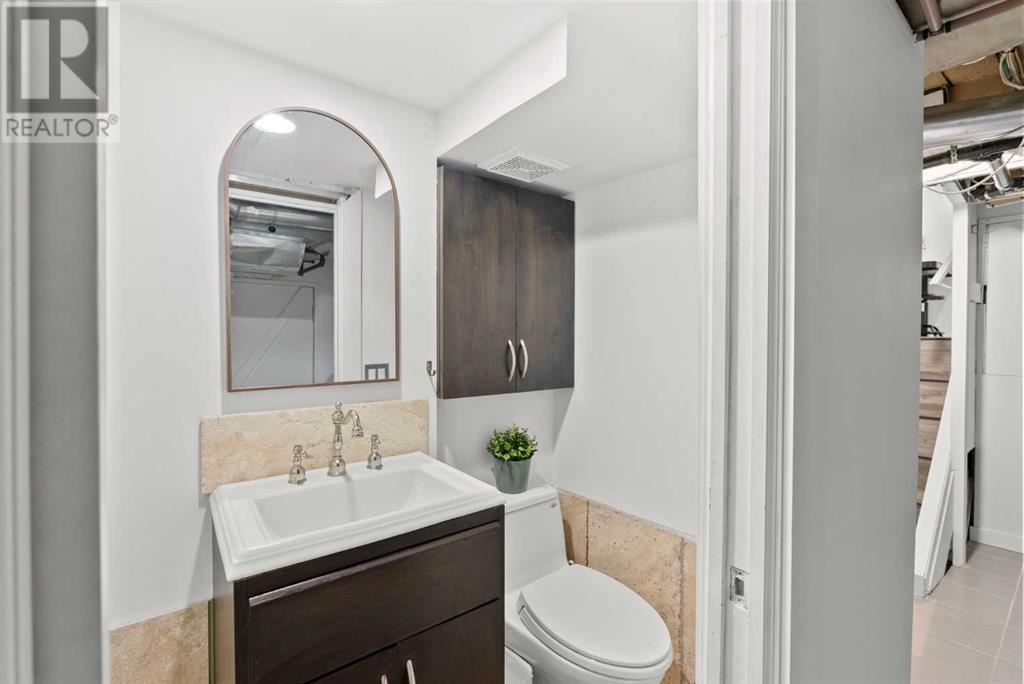 Single Family House Bungalow for Sale in   Avenue NW Sunnyside Calgary 