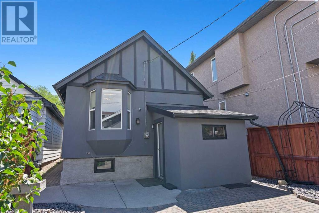 Single Family House Bungalow for Sale in   Avenue NW Sunnyside Calgary 