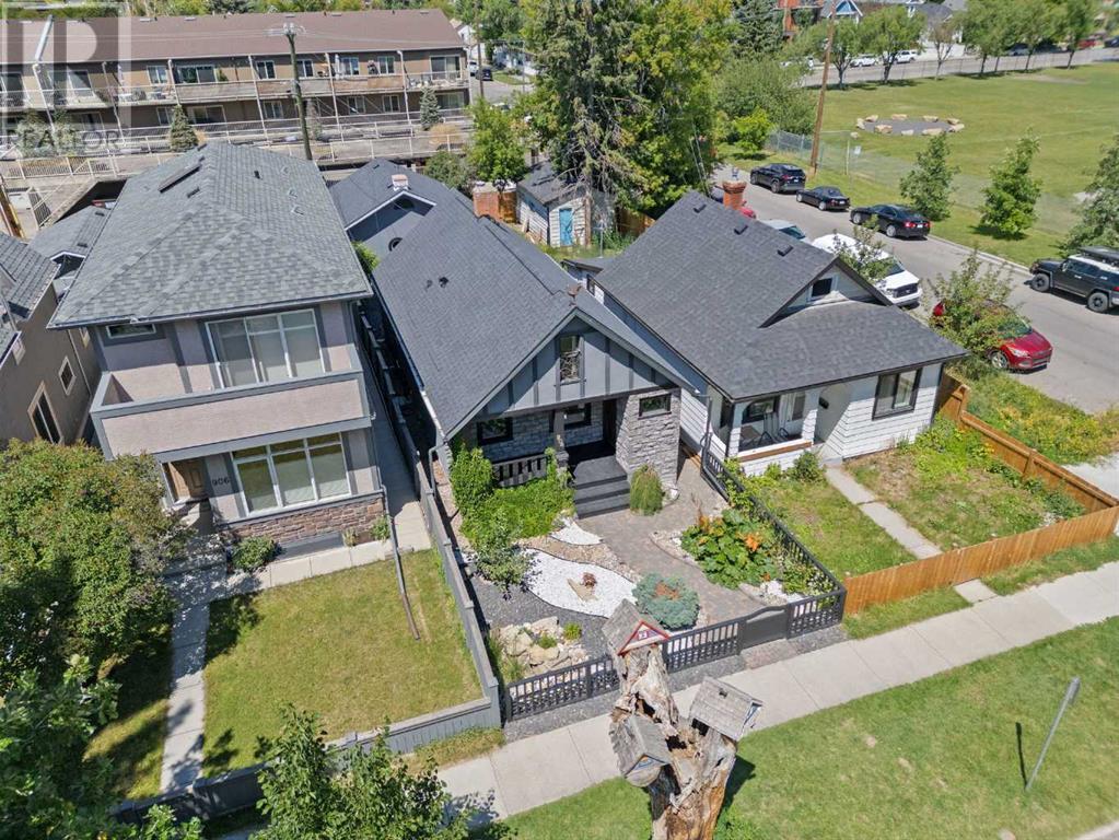 Single Family House Bungalow for Sale in   Avenue NW Sunnyside Calgary 