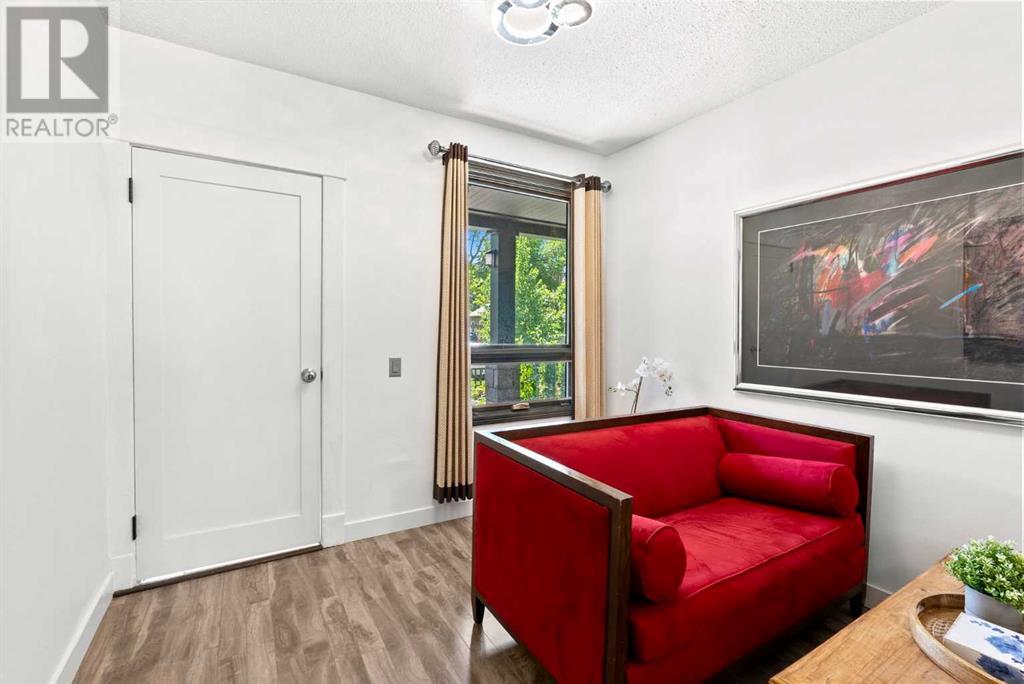 Single Family House Bungalow for Sale in   Avenue NW Sunnyside Calgary 