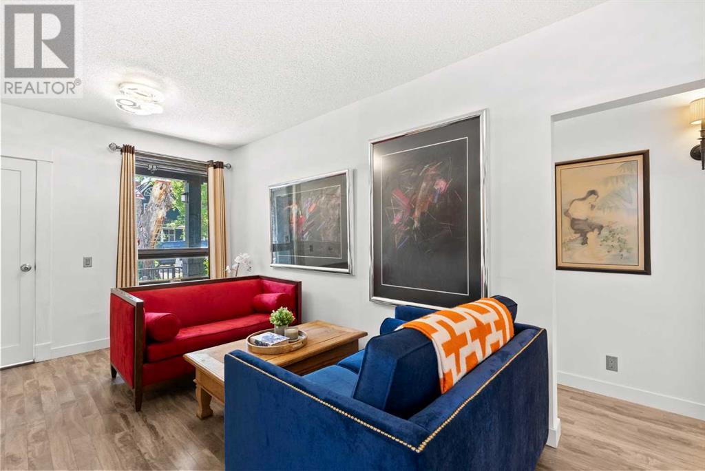Single Family House Bungalow for Sale in   Avenue NW Sunnyside Calgary 