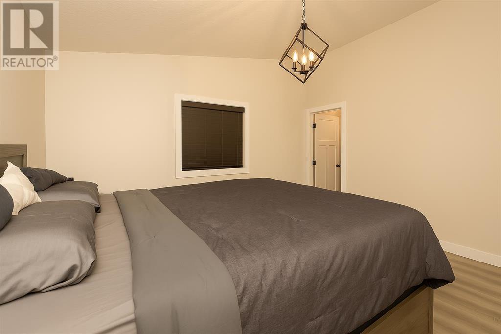 Multi-family House Bi-level for Sale in   Avenue Westgate Grande Prairie 