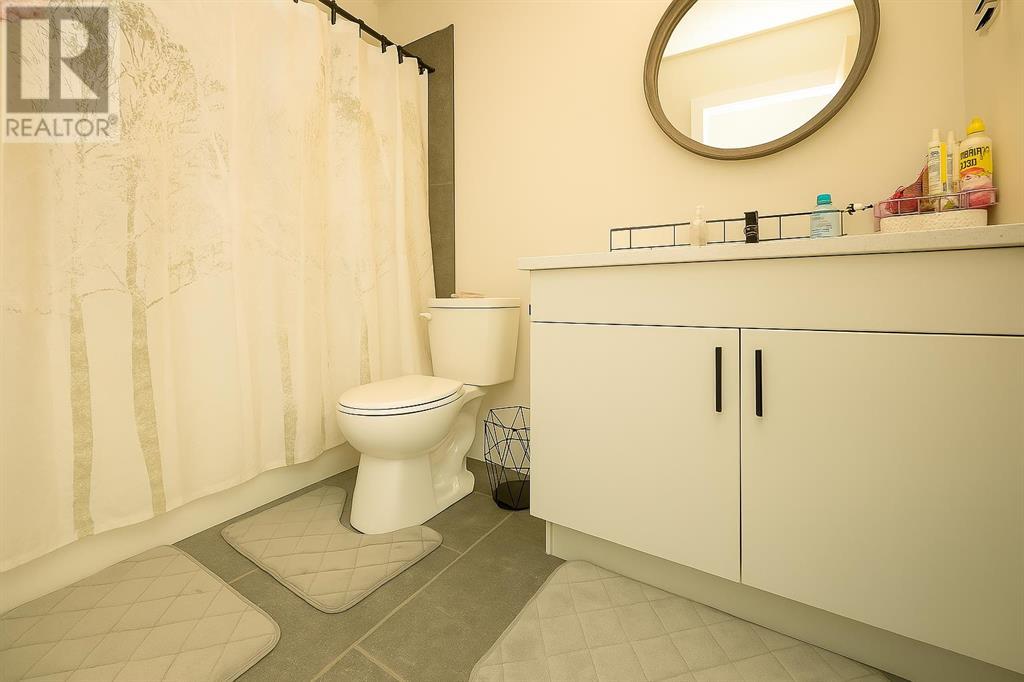 Multi-family House Bi-level for Sale in   Avenue Westgate Grande Prairie 