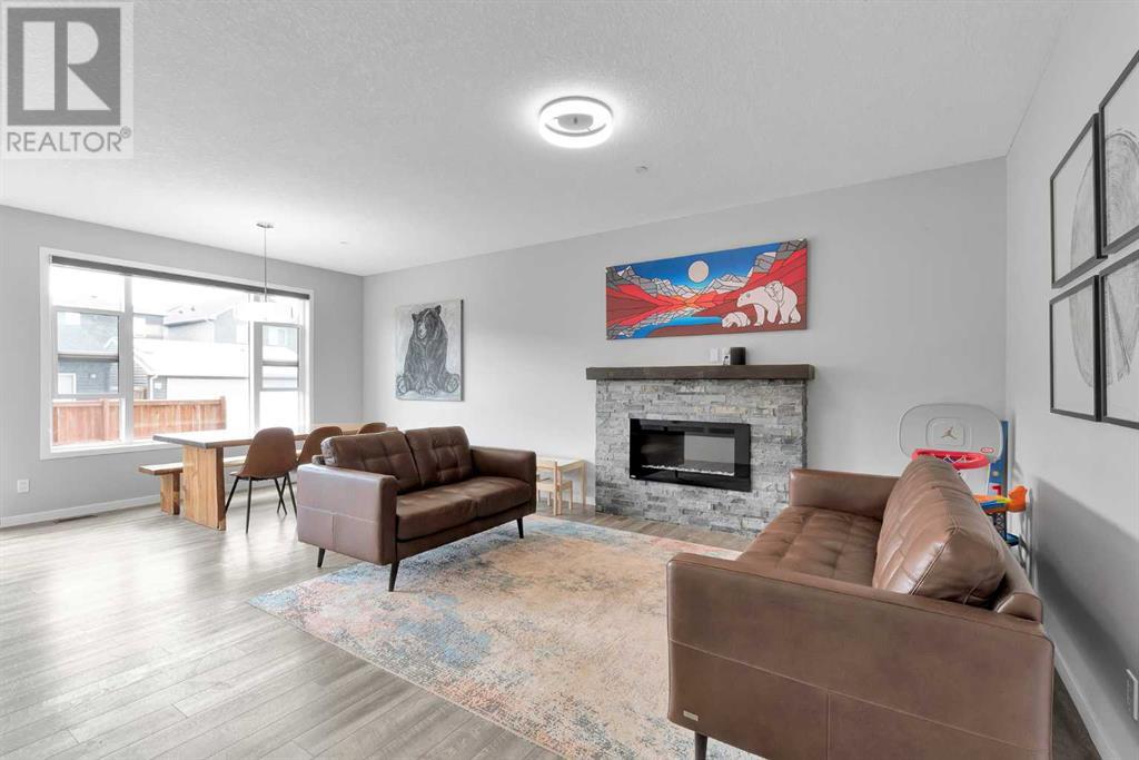 31 Howse Manor NE Photo 5 - Calgary Real Estate