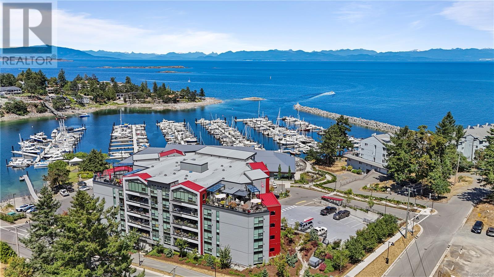604 3529 Dolphin Dr, Nanoose Bay