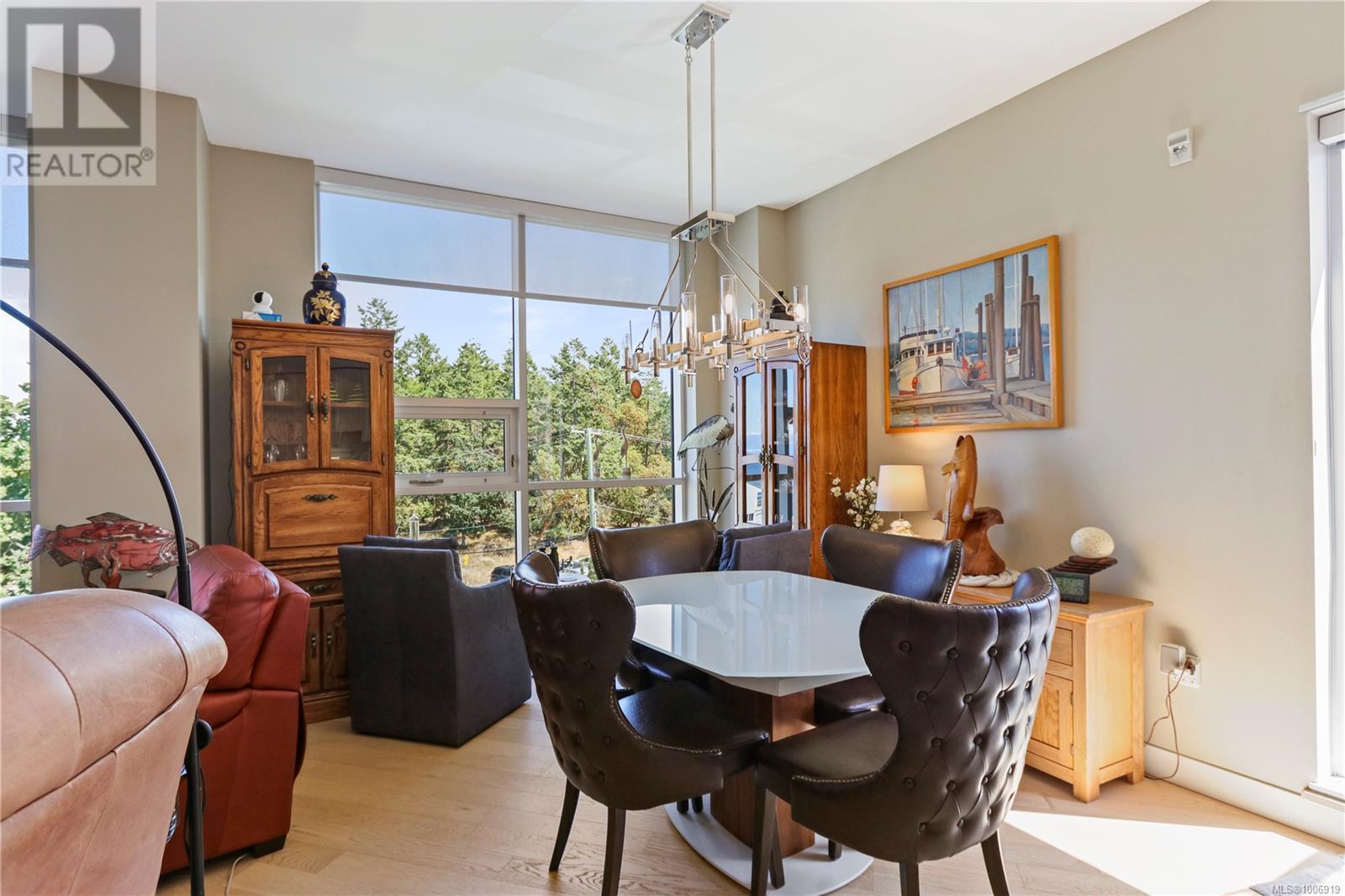 604 3529 Dolphin Dr, Nanoose Bay