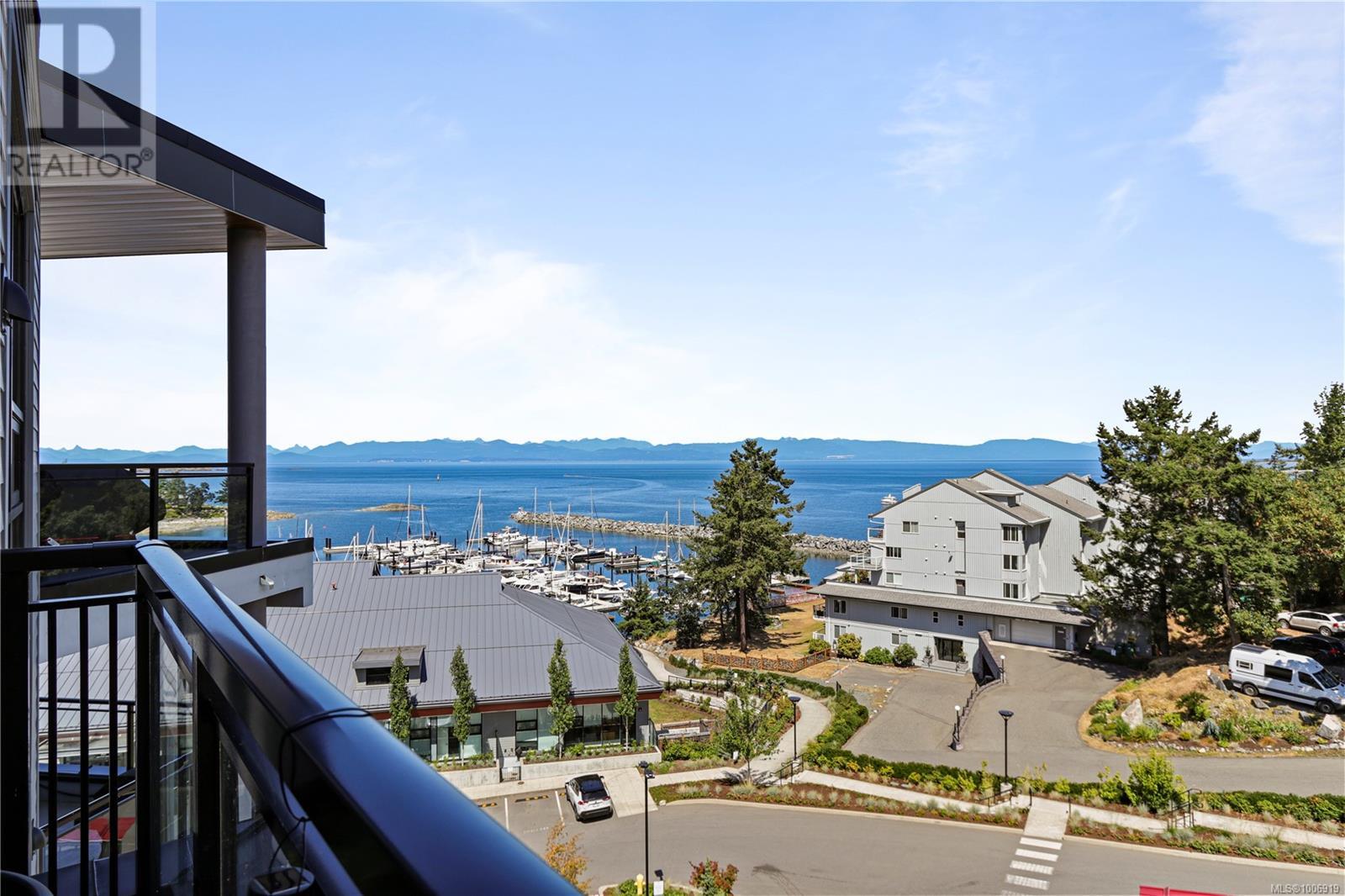 604 3529 Dolphin Dr, Nanoose Bay