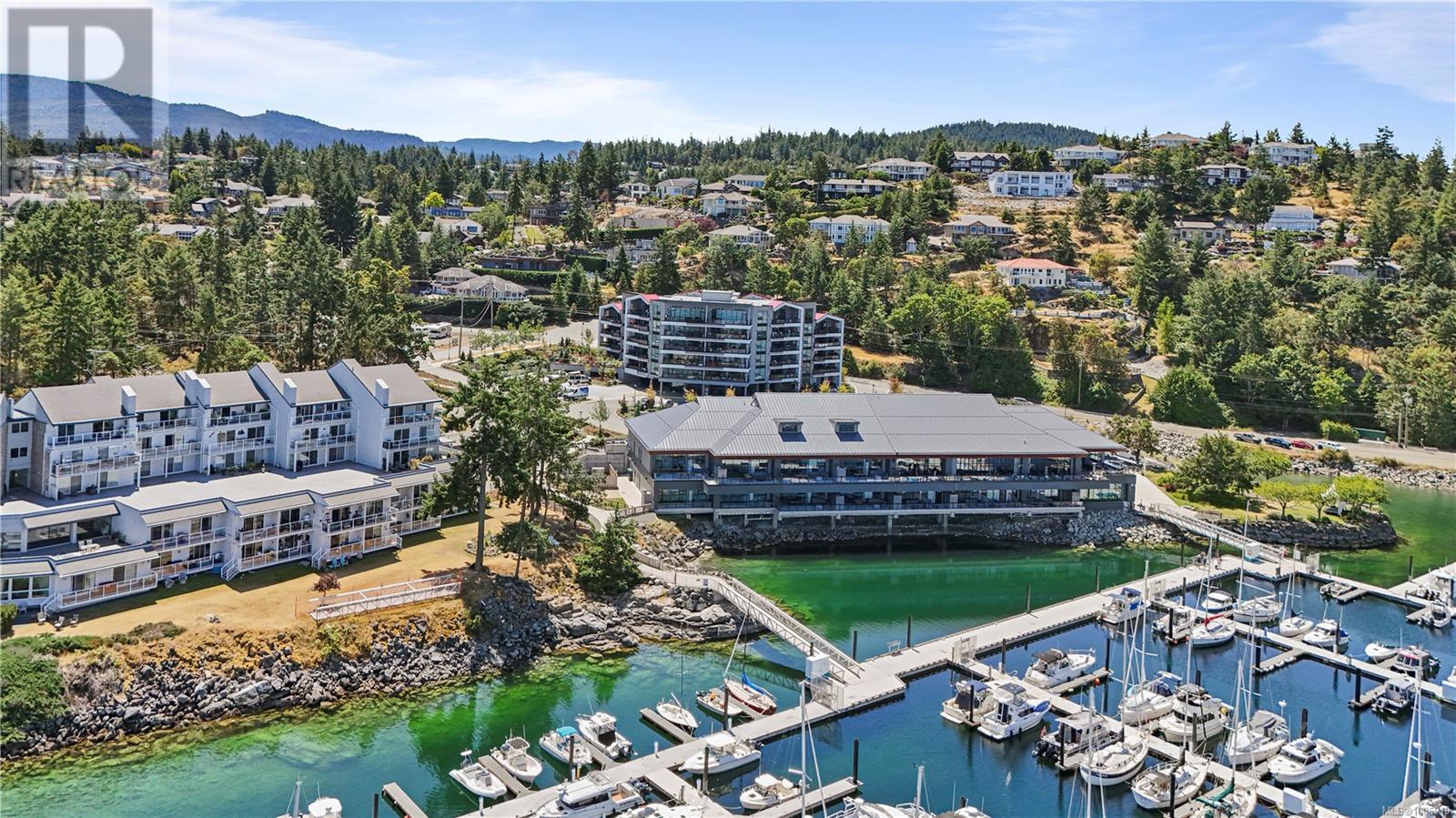604 3529 Dolphin Dr, Nanoose Bay