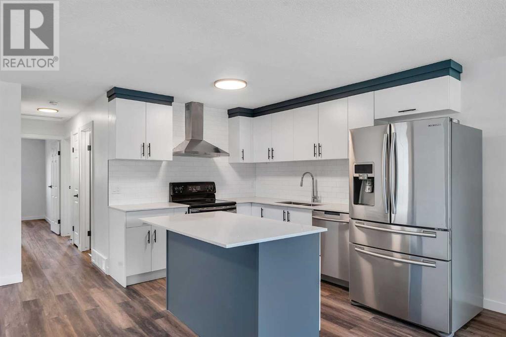 Single Family House Bi-level for Sale in  Cedardale Road SW Cedarbrae Calgary 