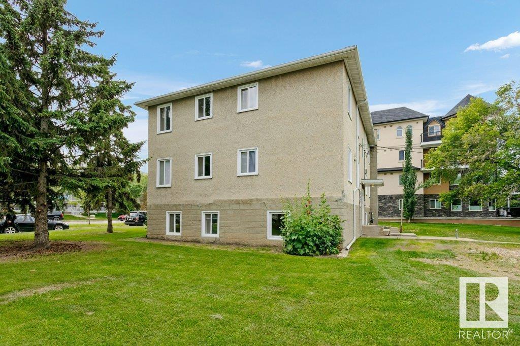 Photo 22 of 8710 82 Av Nw, Edmonton AB