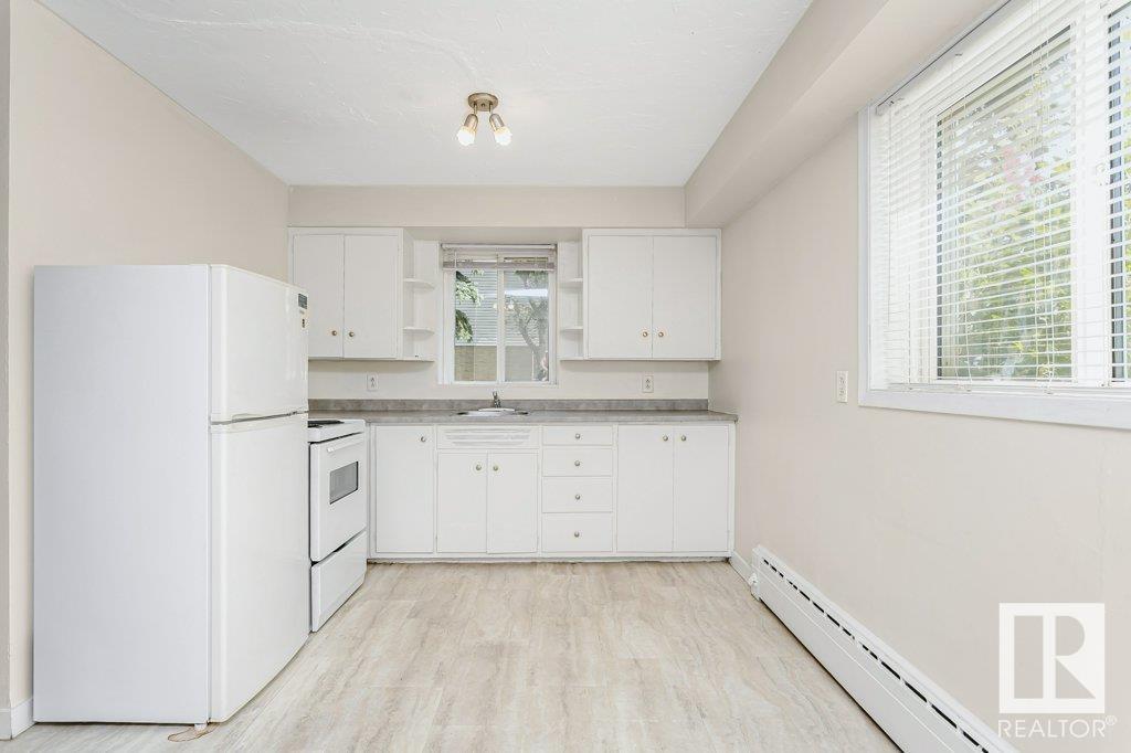 Photo 71 of 8710 82 Av Nw, Edmonton AB