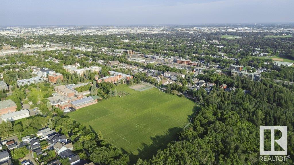 Photo 75 of 8710 82 Av Nw, Edmonton AB