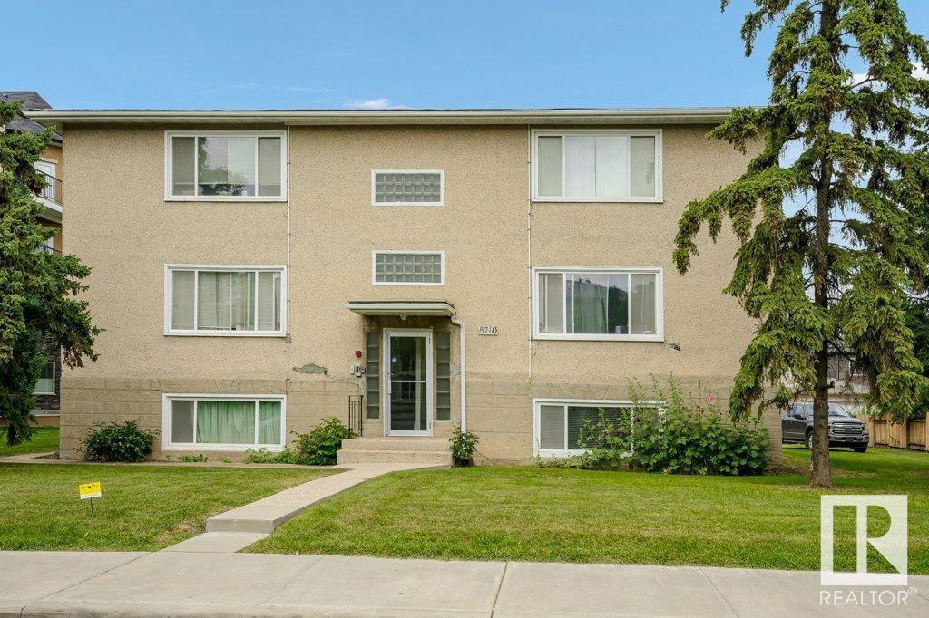 Photo 35 of 8710 82 Av Nw, Edmonton AB