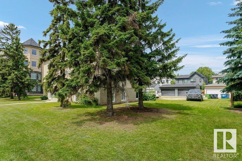 Photo 43 of 8710 82 Av Nw, Edmonton AB