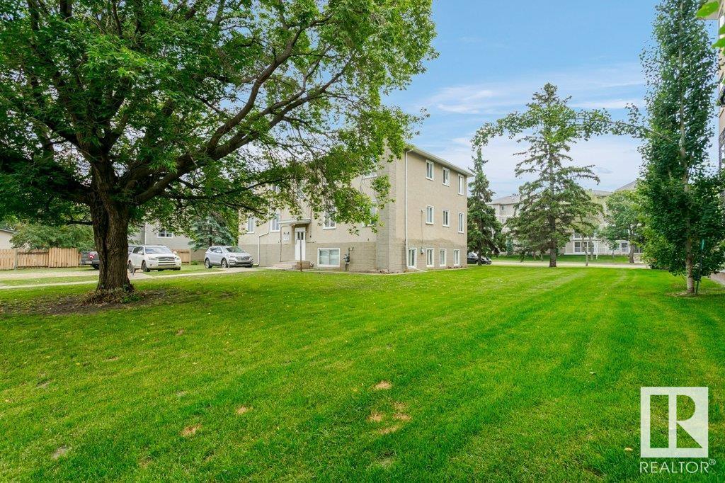Photo 55 of 8710 82 Av Nw, Edmonton AB