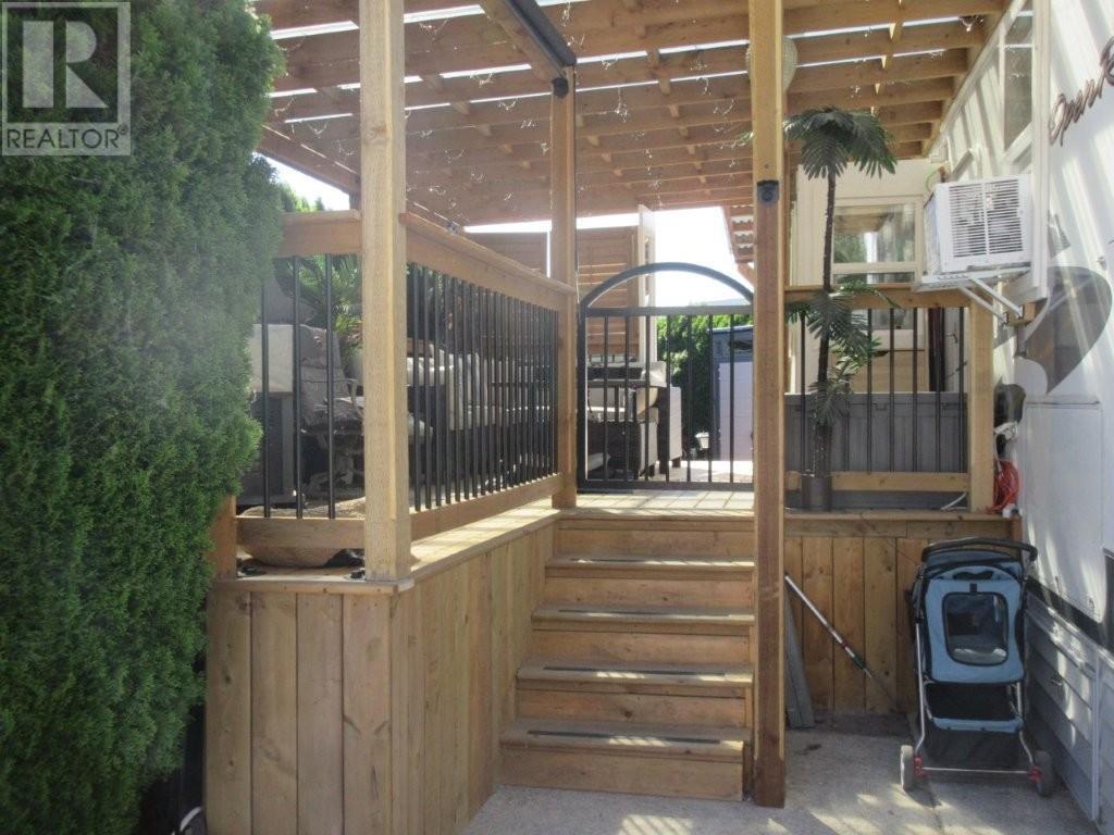 809 415 Commonwealth Road, Kelowna