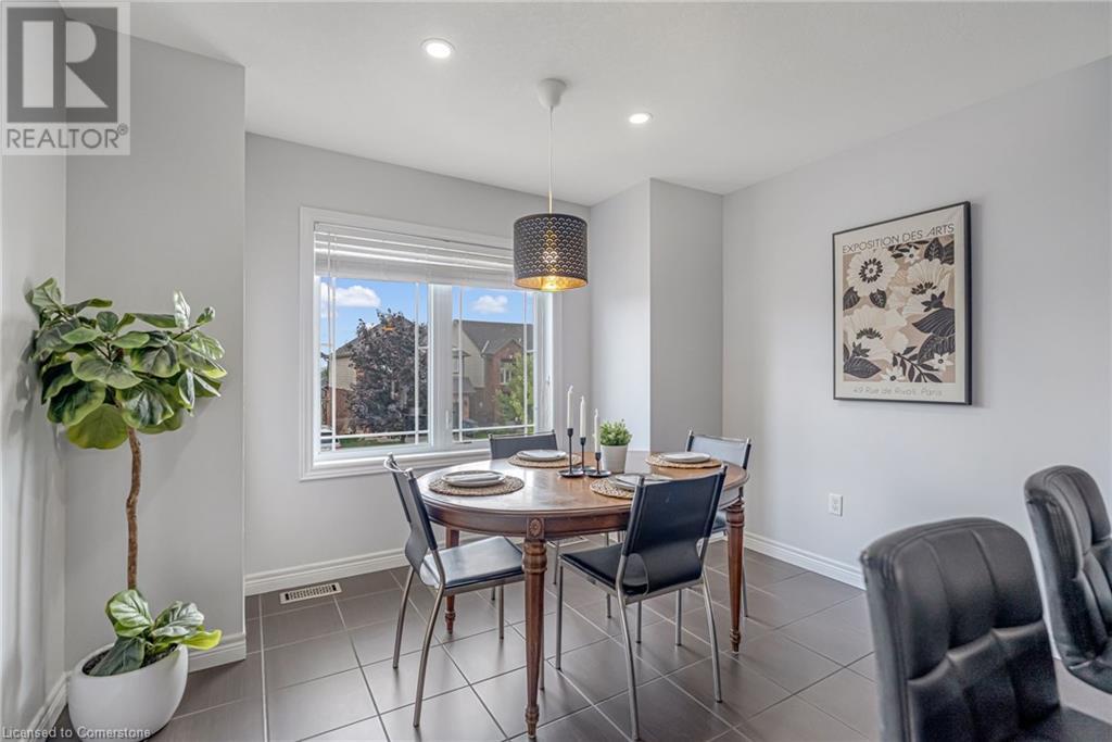 Photo 13 of 19 Oakes Crescent, Guelph ON