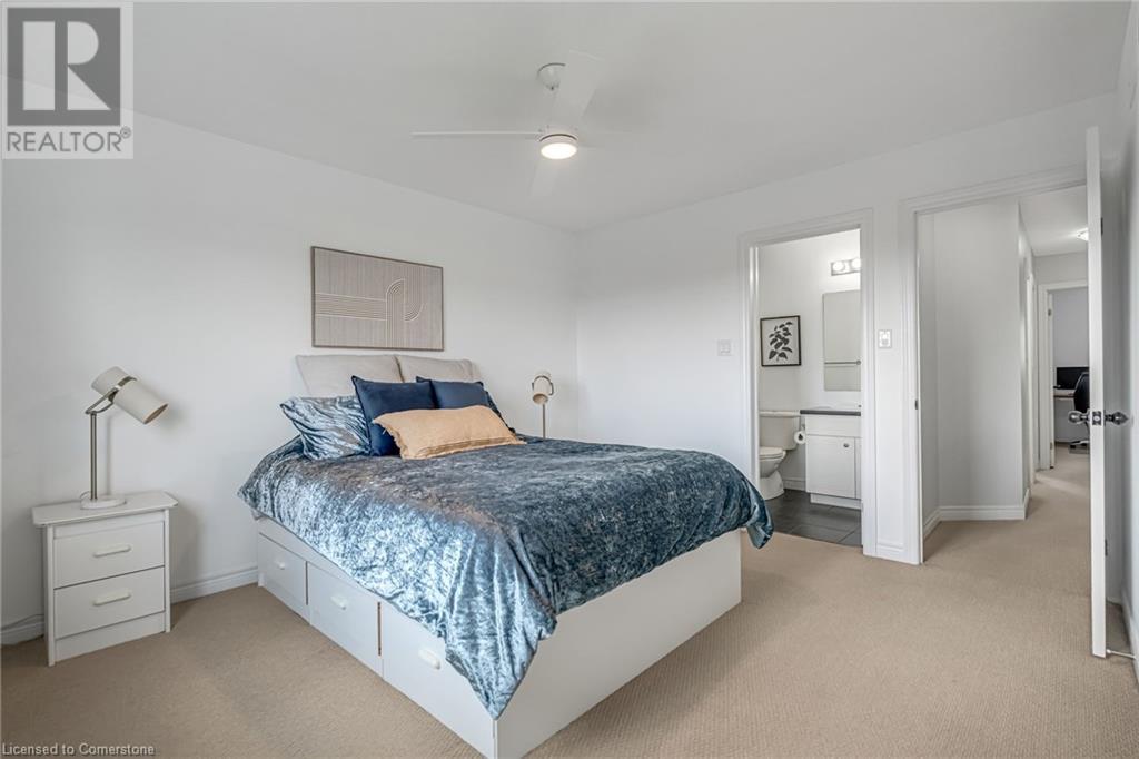 Photo 37 of 19 Oakes Crescent, Guelph ON
