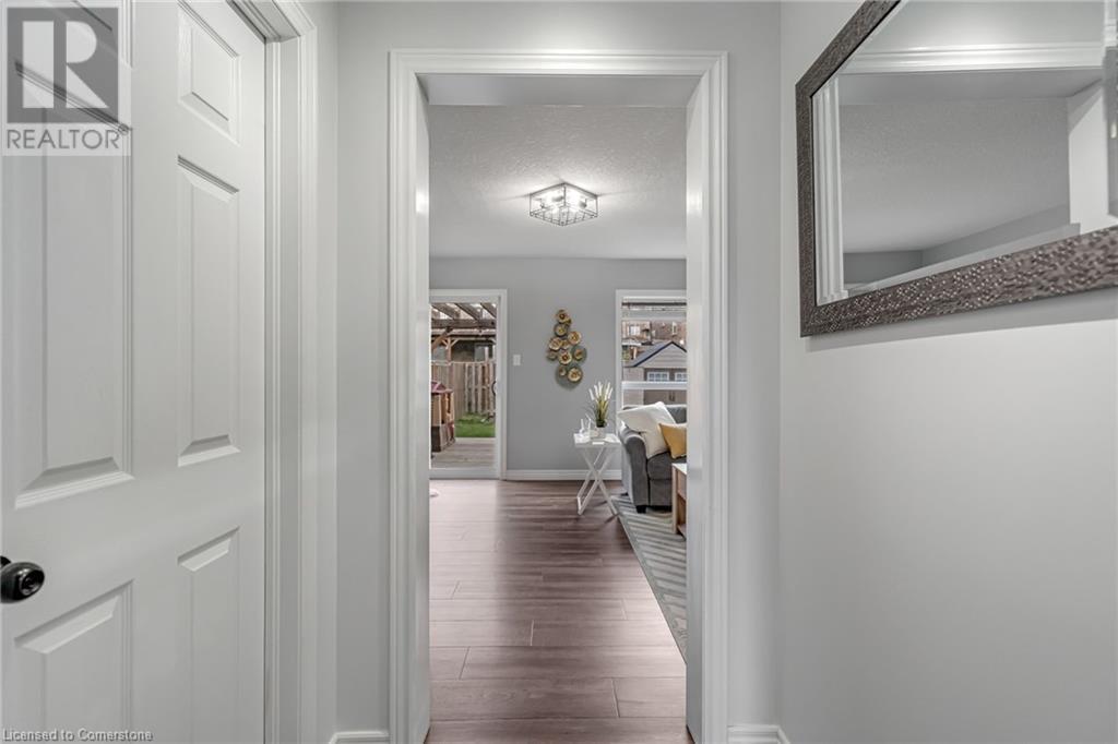 Photo 19 of 19 Oakes Crescent, Guelph ON