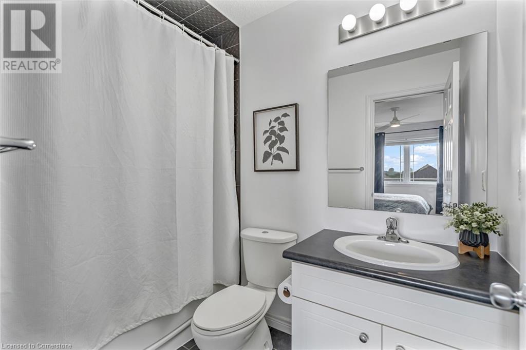 Photo 39 of 19 Oakes Crescent, Guelph ON