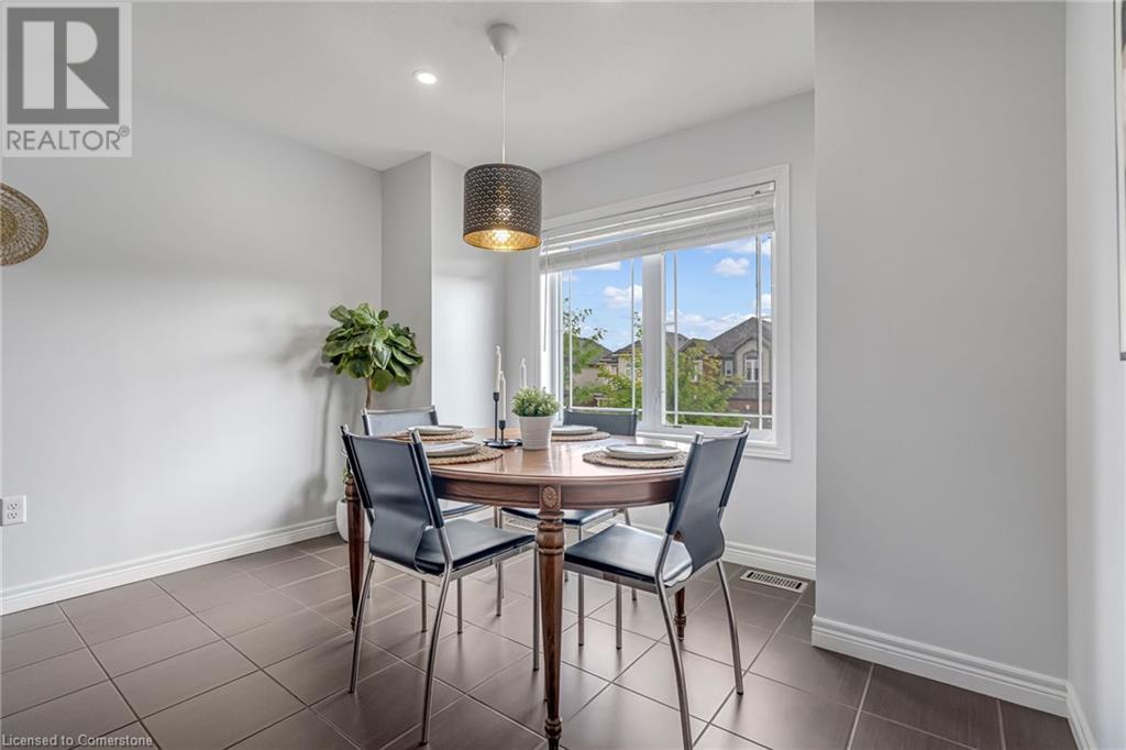 Photo 17 of 19 Oakes Crescent, Guelph ON