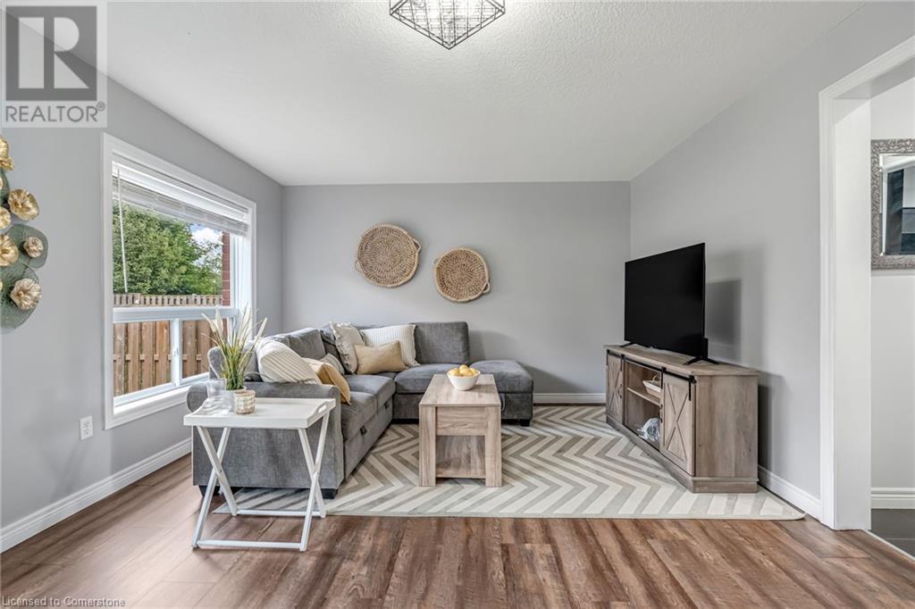 Photo 21 of 19 Oakes Crescent, Guelph ON