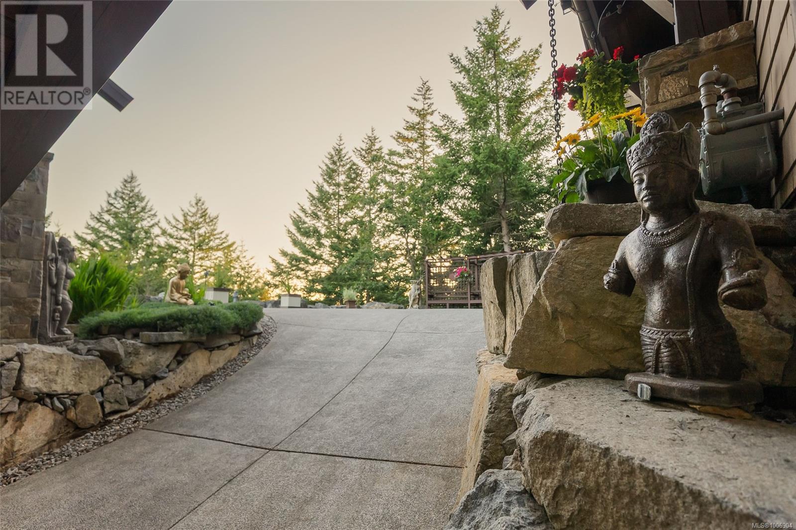 Photo 14 of 3430 Sinclair Pl, Nanoose Bay BC