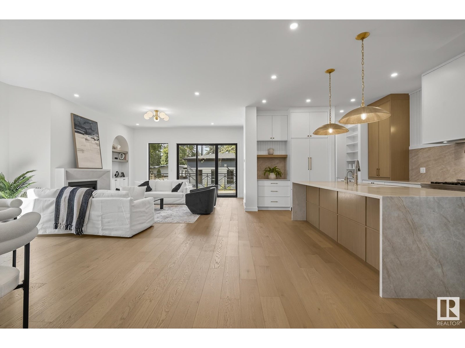 Photo 12 of 13804 85 Av Nw, Edmonton AB